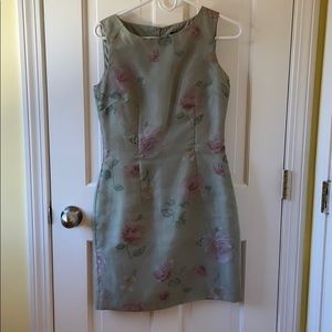 Green floral sleeveless dress